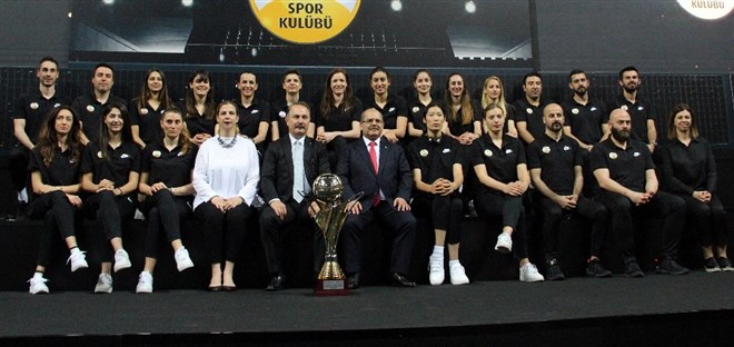 Üstünsalih: “Yarı final başarısızlık gibi görünmeye başladı”