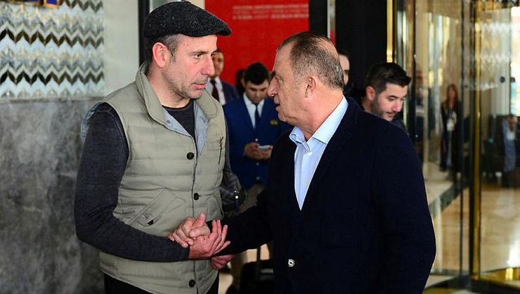 "Fatih Terim, Abdullah Avcı'dan bir adım önde"