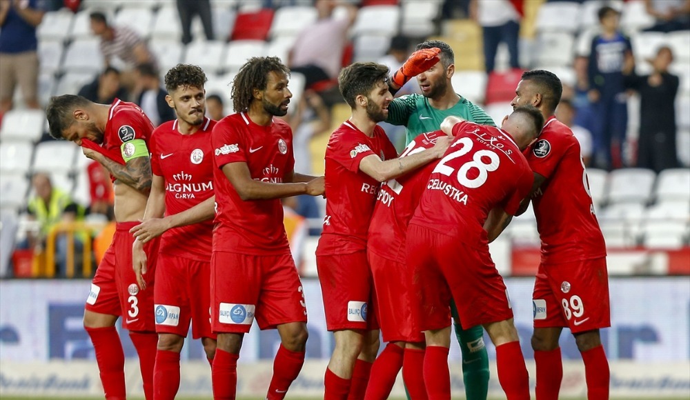 "Fenerbahçe maçını kazanmak istiyoruz"