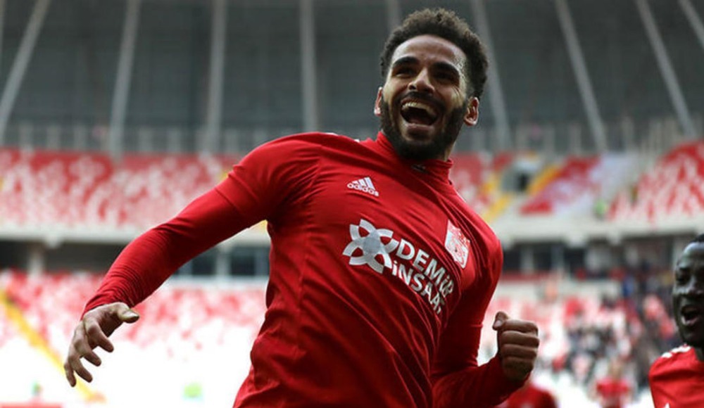 İlk resmi açıklama geldi! Douglas...