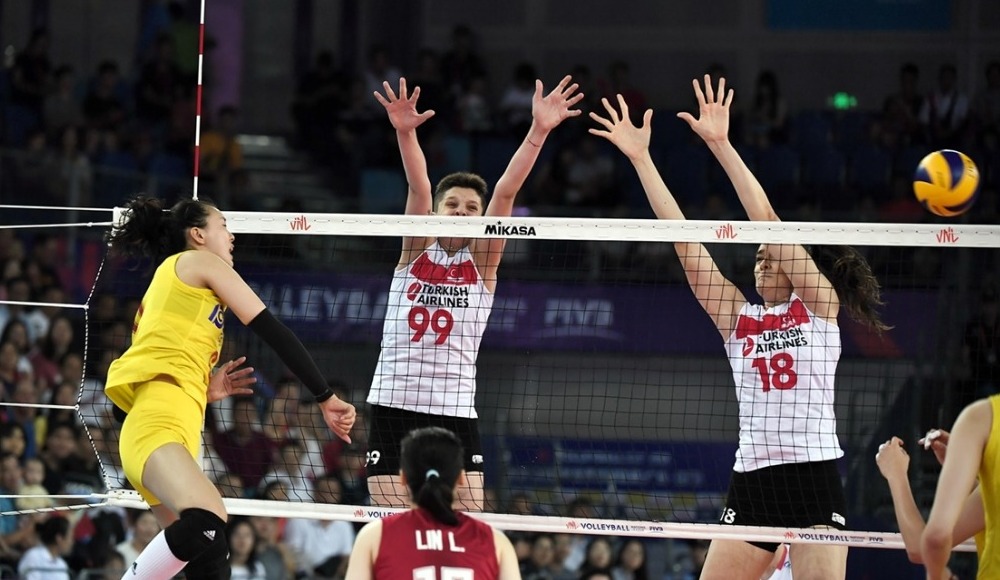 A Milli Kadın Voleybol Takımı, 4. hafta ikinci maçında Çin'e 3-0 yenildi