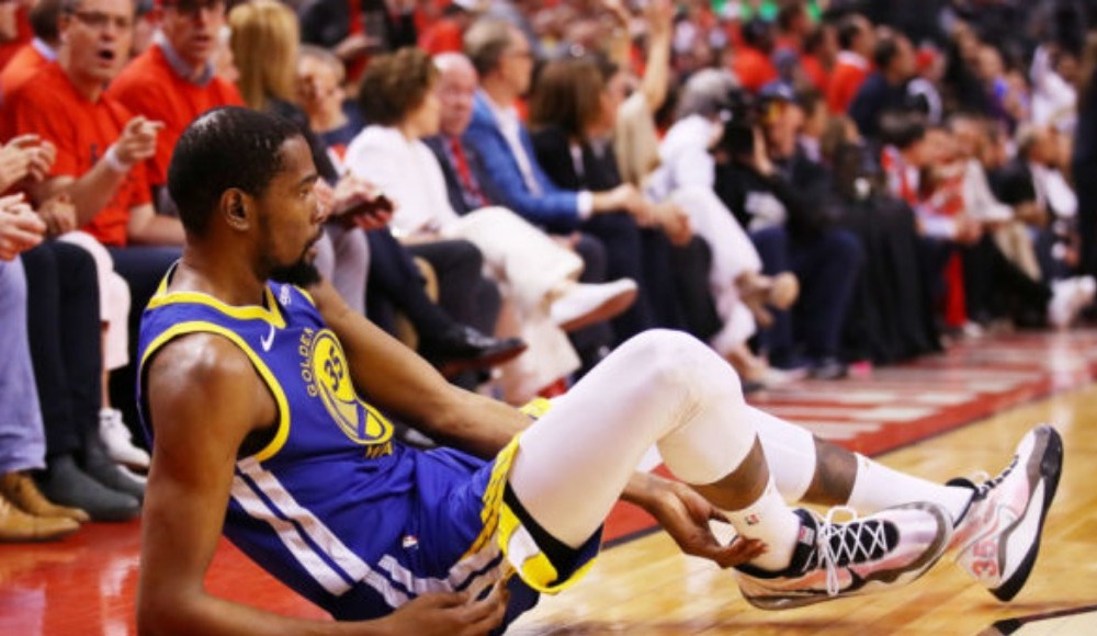 Kevin Durant ameliyat oldu!