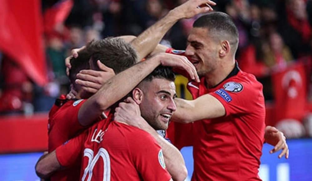 Milliler FIFA sıralamasında yükseliş geçti