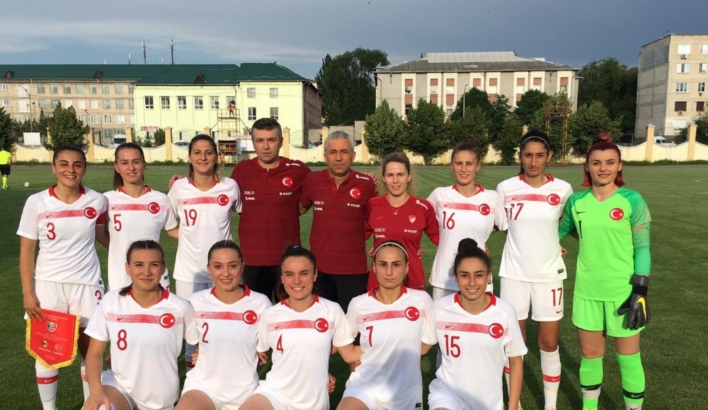 Kadın A Milli Futbol Takımı, Moldova'yı 2-0 yedi