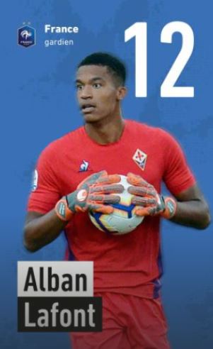12 - Alban Lafont
