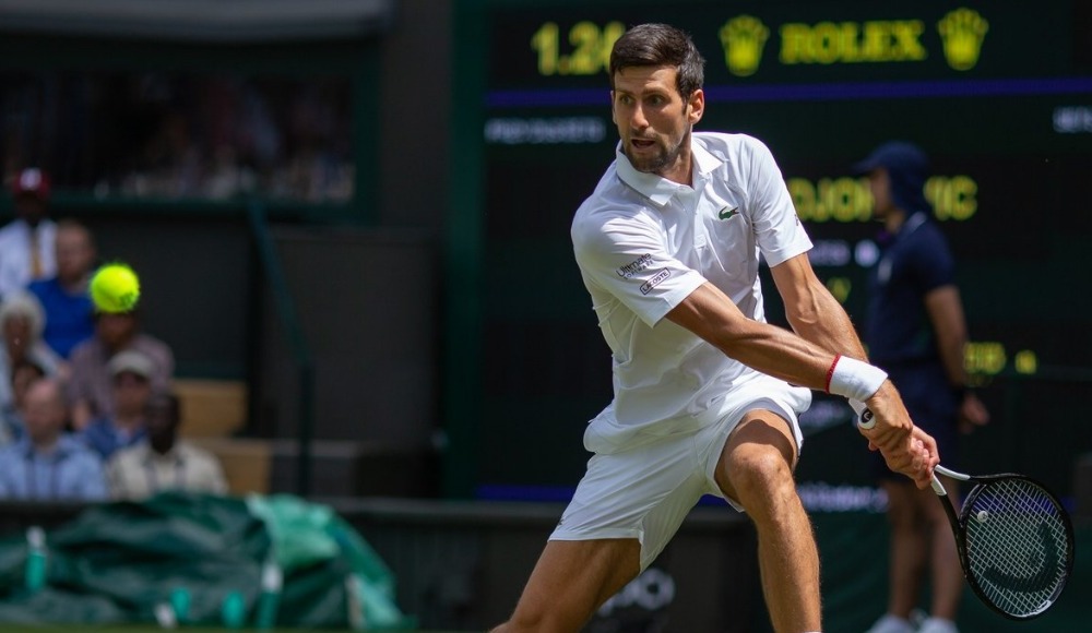 Novak Djokovic ve Karolina Pliskova, dördüncü tura yükseldi