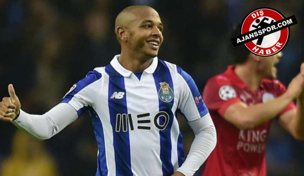 Yacine Brahimi, İtalya yolcusu