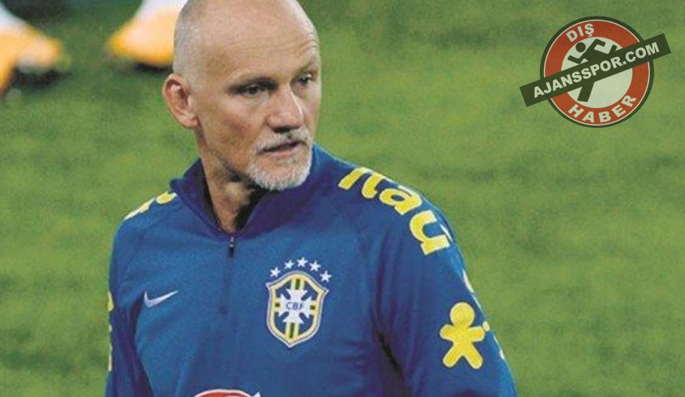 Клаудио таффарел. Taffarel. Таффарел. Тафарель вратарь.