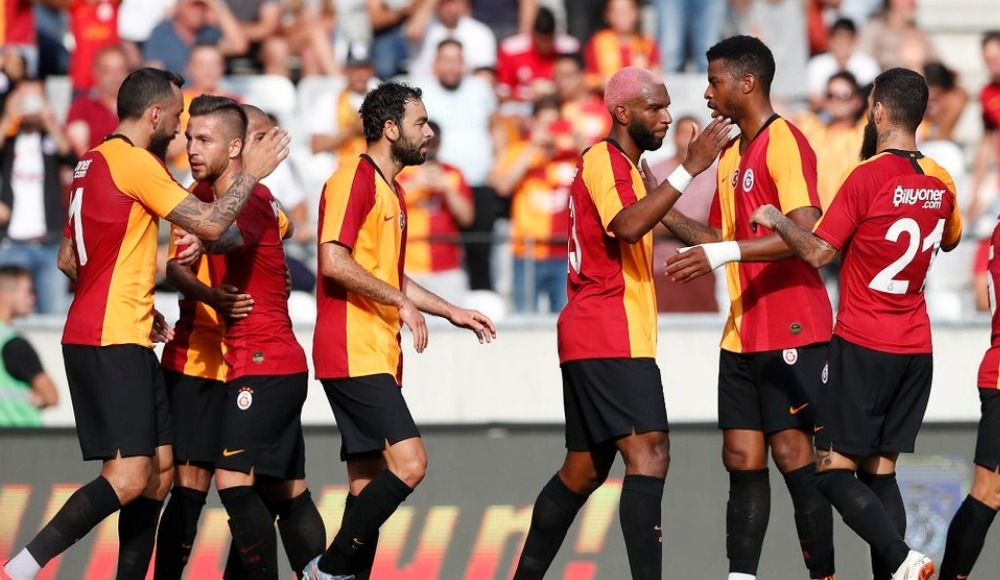 Galatasaray gruplara kalmayı garantileyen ekipler arasında 23.sırada