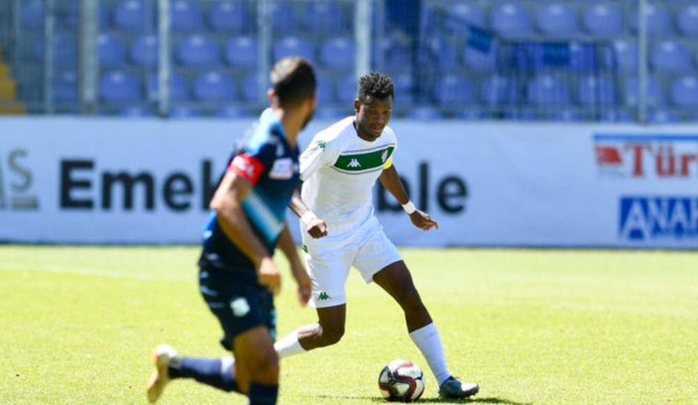 Bursaspor, hazırlık maçında El Jadida takımını 1-0 mağlup etti