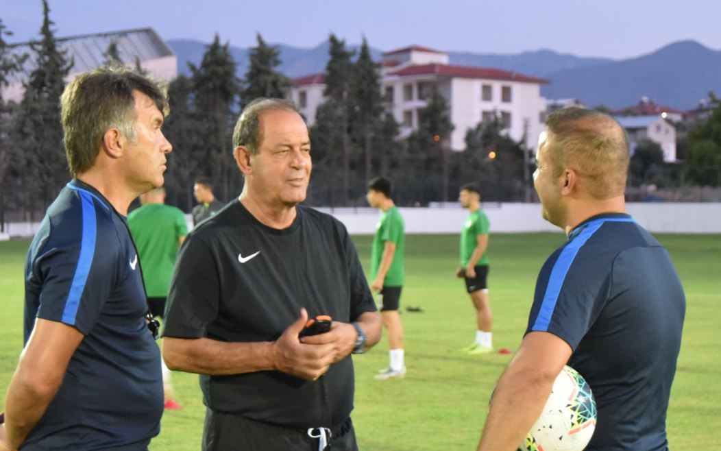 Denizlispor kaç transfer daha yapmayı düşünüyor?