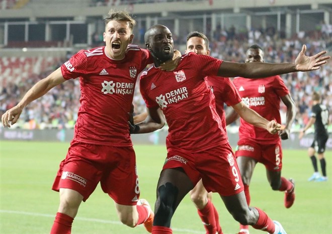 Sivasspor: 2.7 milyon TL