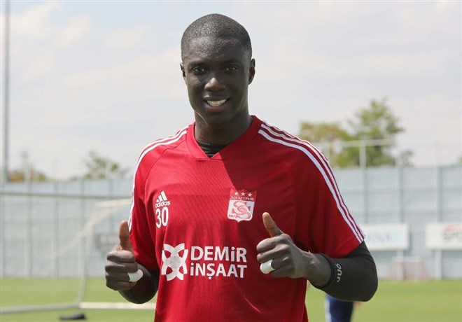 Sivasspor 12 yabancı