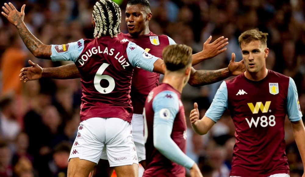 Aston Villa, sahasında Everton'ı 2-0 mağlup etti