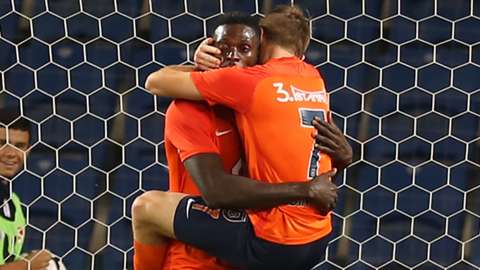 Adebayor hangi takımlarda oynadı?