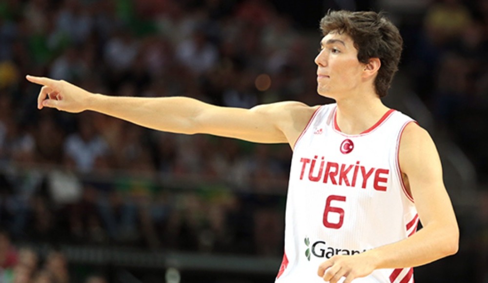 Cedi Osman: "Bütün rakiplerimize karşı en iyi basketbolumuzu oynamaya çalışacağız"