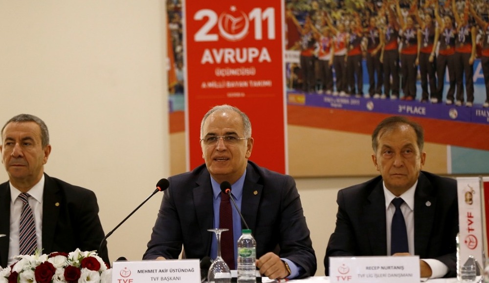 Voleybolda fikstür çekildi