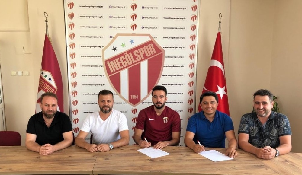 İnegölspor Emre Öztürk ile anlaştı