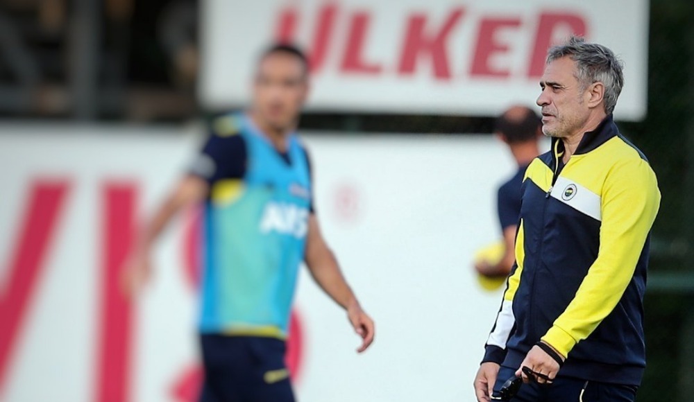Ersun Yanal'ın 11'i şekilleniyor