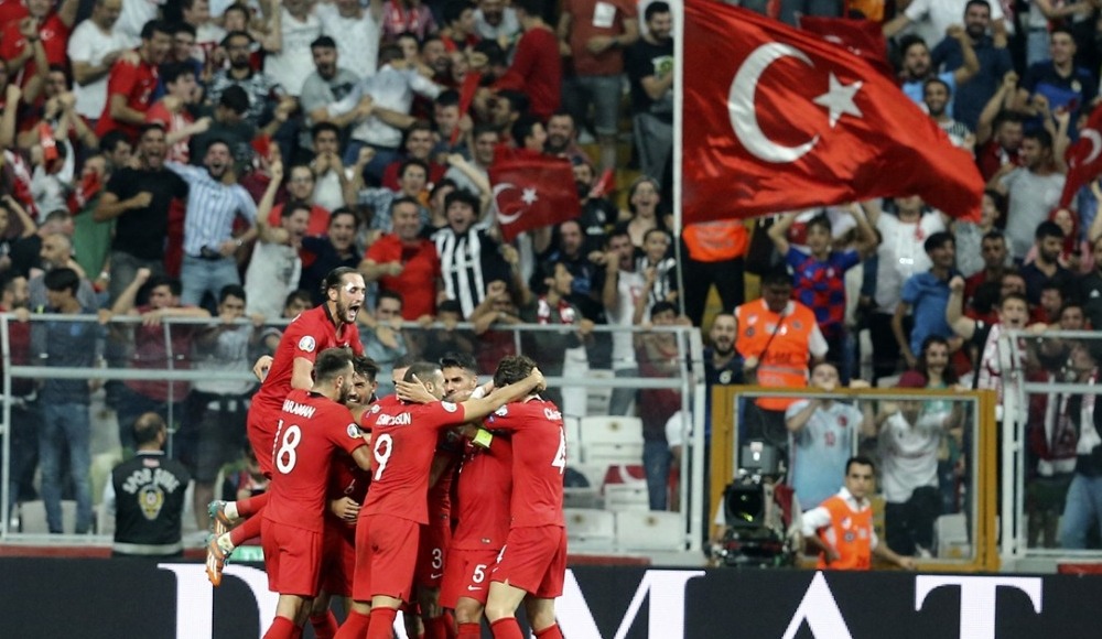 H Grubu’nda hata yapan olmadı
