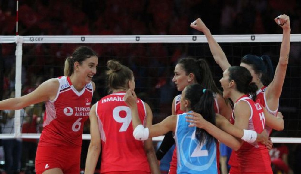 Voleybol Federasyonundan başkentli taraftarlara teşekkür