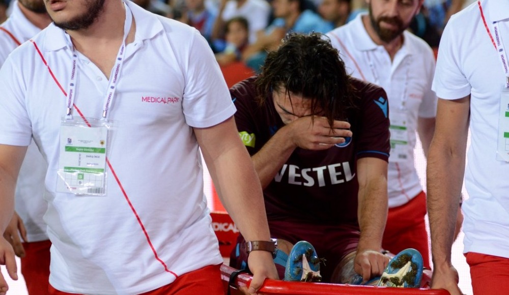 Trabzonspor'da iki oyuncu ameliyat edilecek