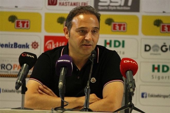 Fuat Çapa Eskişehirspor’a veda etti