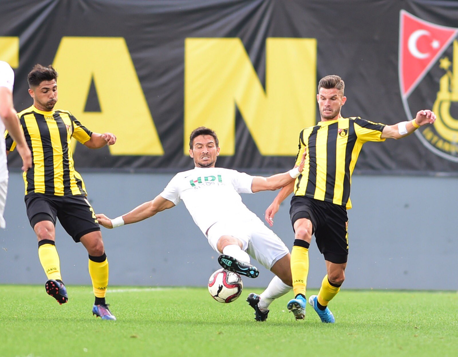 İstanbulspor ve Giresunspor'un ligdeki durumu