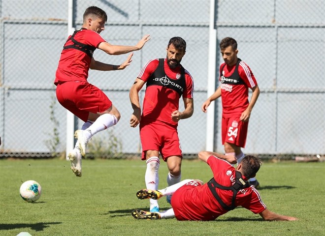 Sivasspor'da Ankaragücü mesaisi devam ediyor