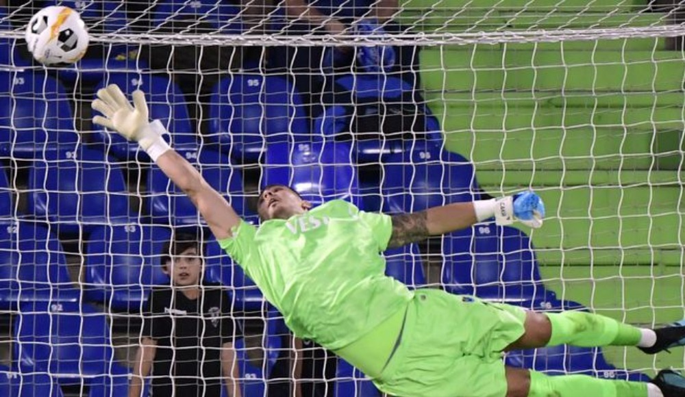 Trabzonspor, Uğurcan Çakır'ın sözleşmesini uzattı