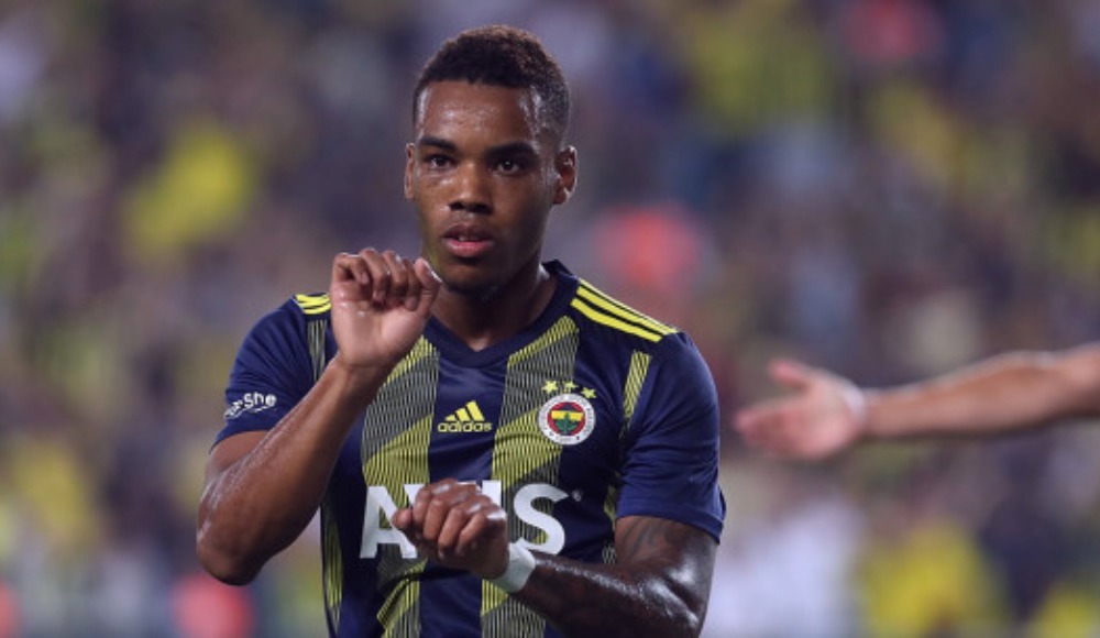 Rodrigues ve Moses derbide yok