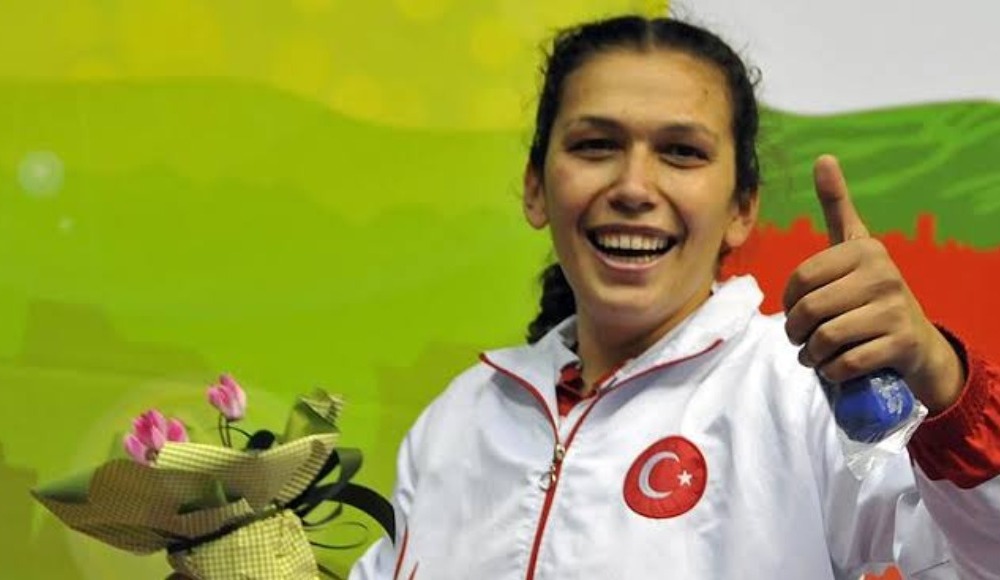 Elif Güneri, Dünya Şampiyonası'nda finalde!