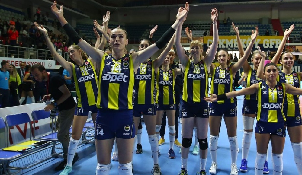 Fenerbahçe Opet, Türk Hava Yolları'nı 3-2 yendi