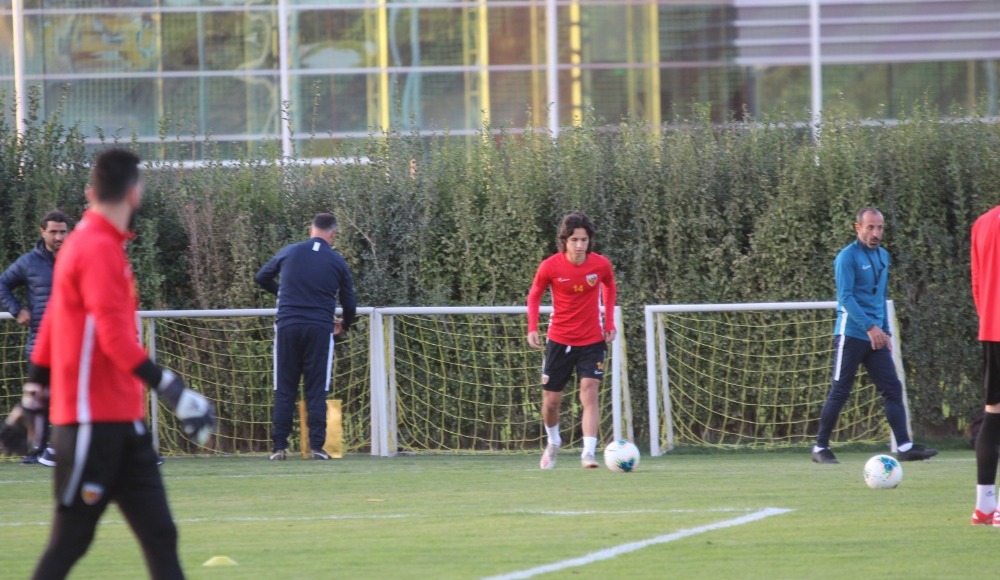 Kayserispor, Kasımpaşa maçına hız kesmeden hazırlanıyor