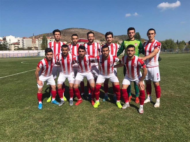 Bilecikspor deplasmanda 13-0 kazandı