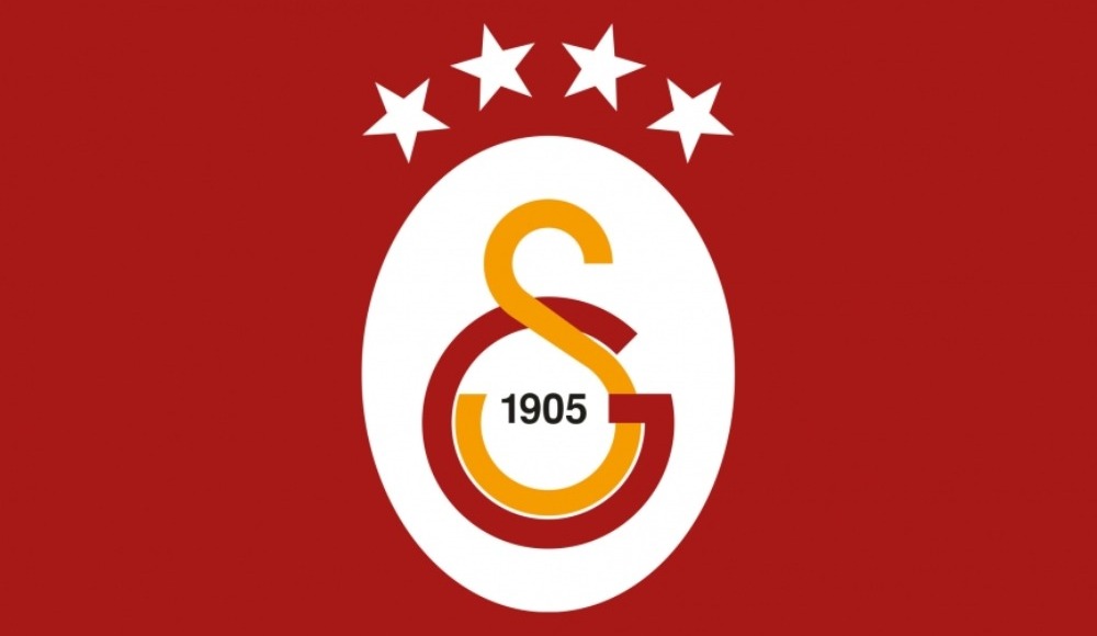 Galatasaray o futbolcularla sözleşme yenileyecek!