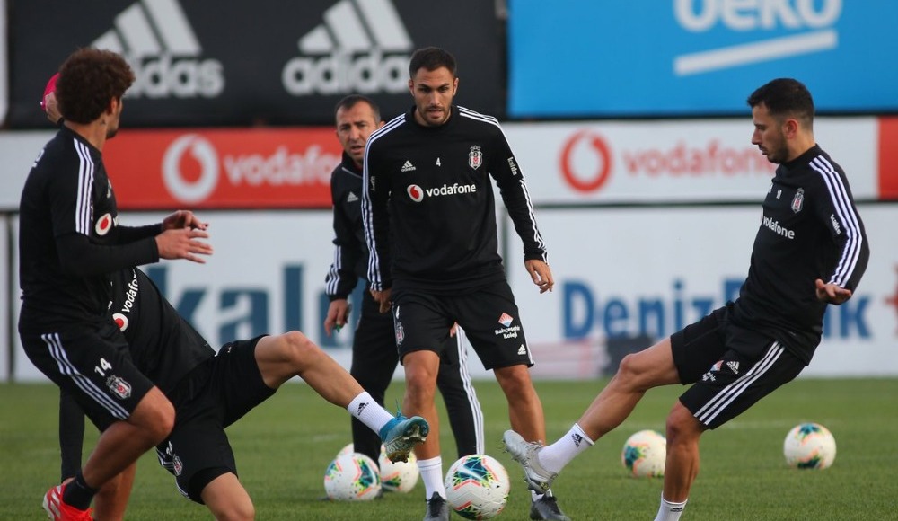Victor Ruiz: "İyi başlamadık ama şampiyon olacağımıza inanıyorum"