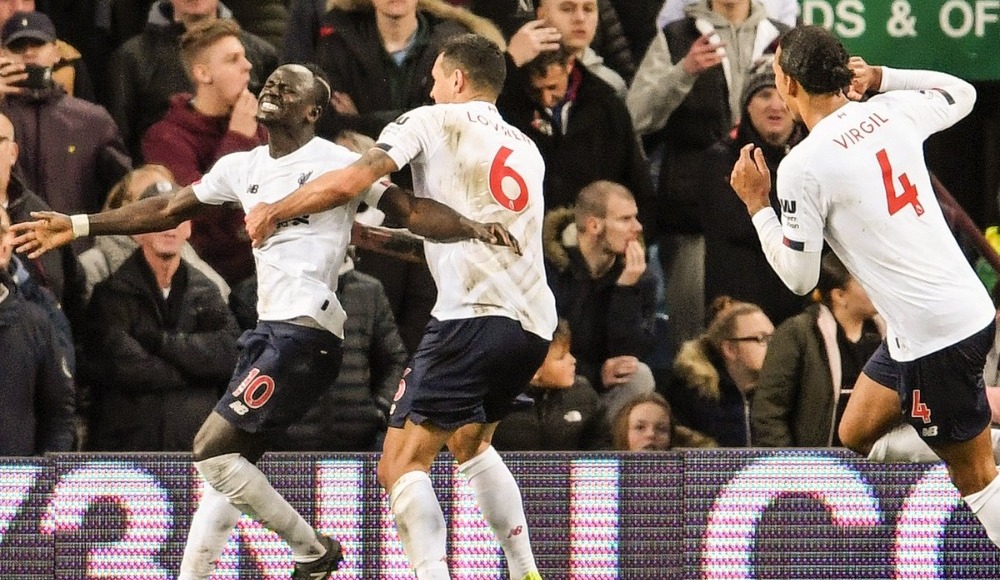 Liverpool'dan harika geri dönüş: 2-1!