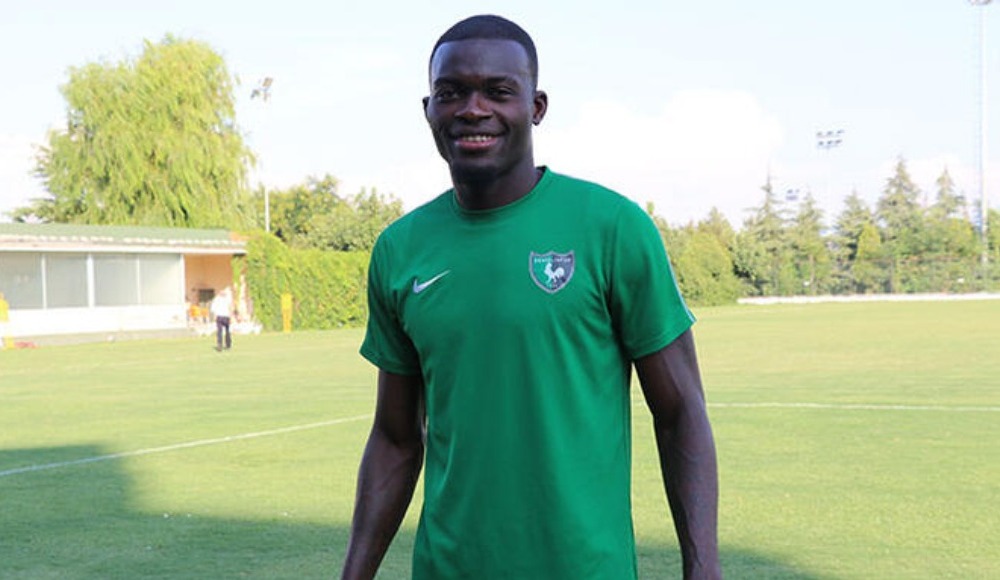 Isaac Sackey: "Beşiktaş küçük bir kulüp değil büyük bir kulüp"