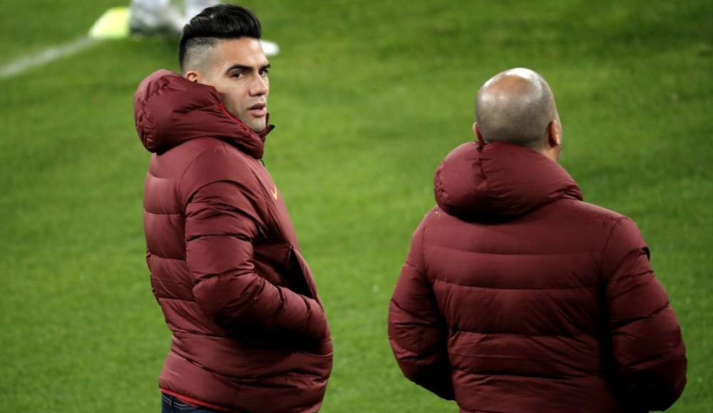 Falcao'da rötar sürüyor