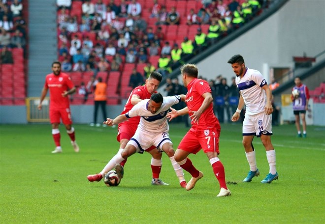 Samsunspor sahasında Hacettepe’yi 2-1 yendi