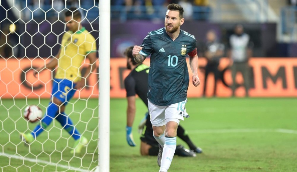 Messi attı; Arjantin kazandı