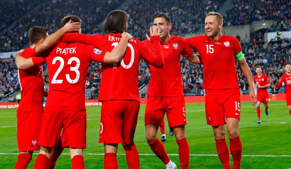 Polonya deplasmanda kazandı, liderliğini sürdürdü!