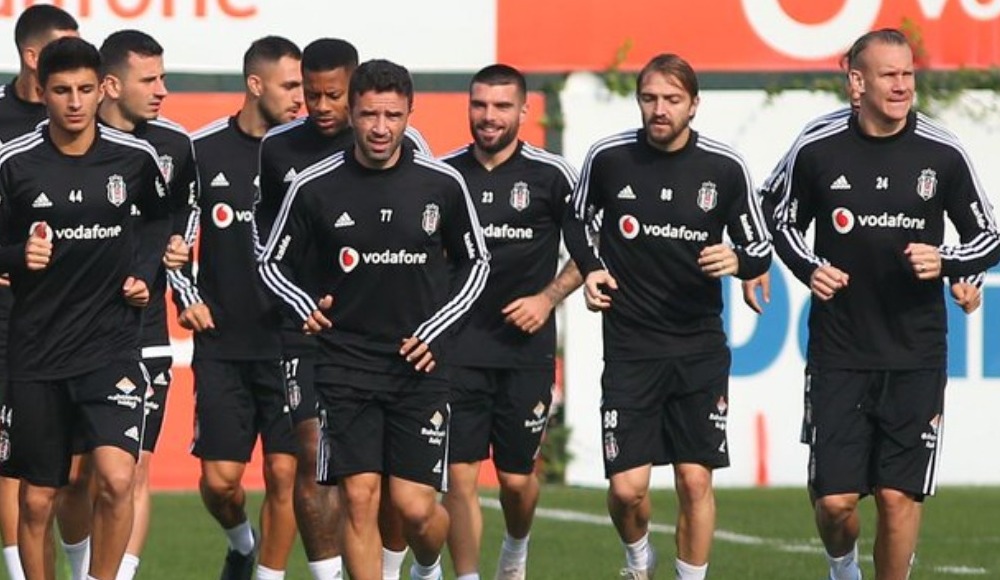 Büyük takımlarda altyapıdan oynayan oyuncu eksikliği...