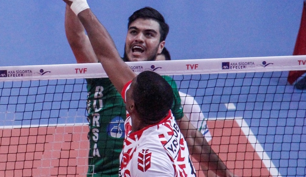 Bursa Büyükşehir Belediyespor sahasında Ziraat Bankası'nı 3-1 yendi