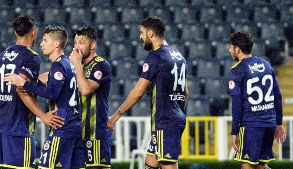 Muhammed Gümüşkaya oyuna girdi asistini yaptı