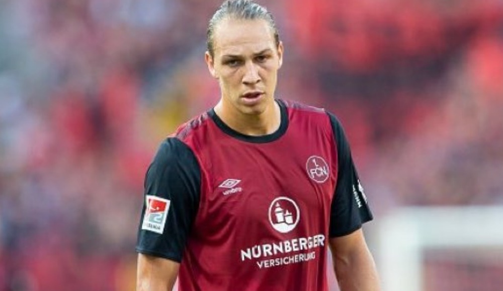 Michael Frey'li Nürnberg ligde kaldı
