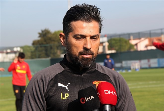 İlhan Palut: ''Salgından ötürü oyuncuları maça konsantre etmek kolay olmadı''