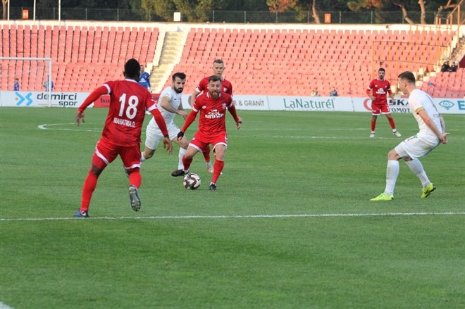 Balıkesirspor - Adana Demirspor maçını hangi kanal yayınlayacak belli oldu