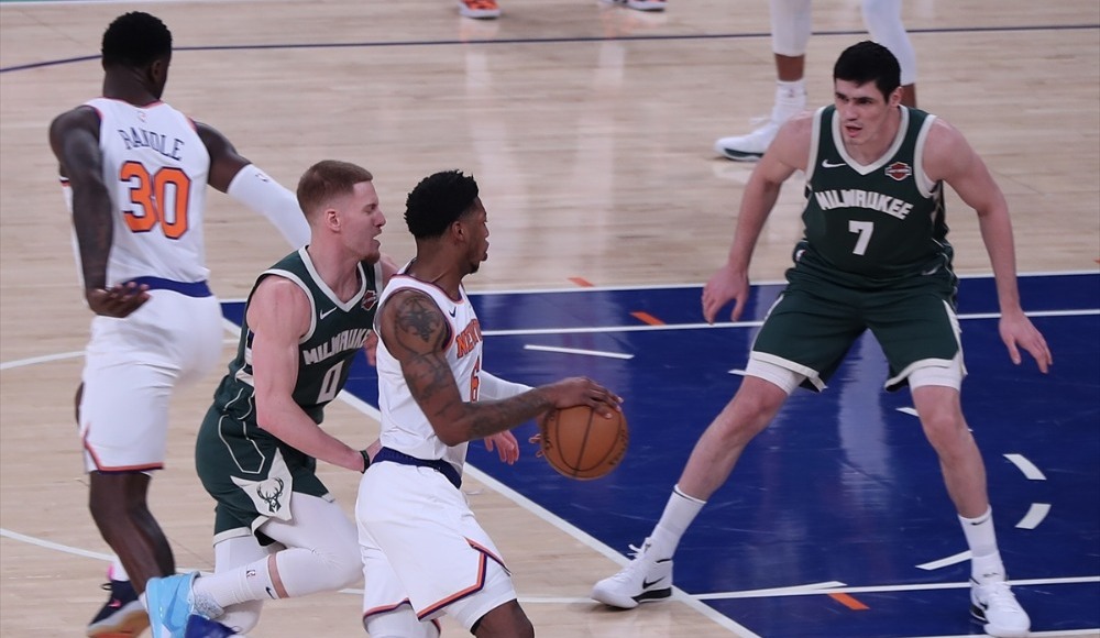 NBA'de Rockets, Suns'ı Harden'ın 47 sayısıyla yıktı
